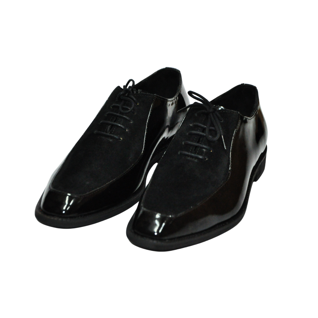 Glossy Classic Textured Oxfords