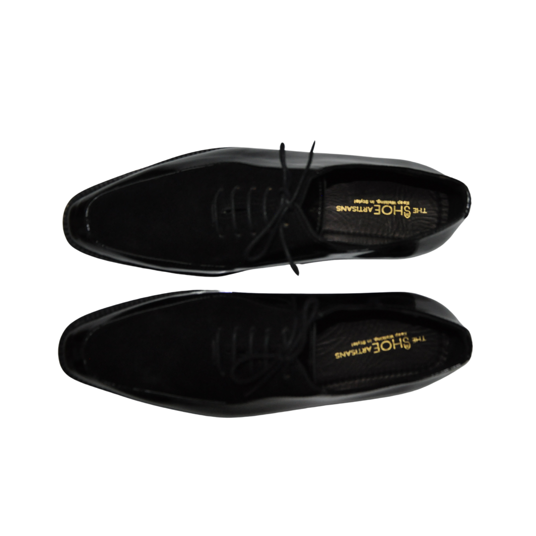 Glossy Classic Textured Oxfords