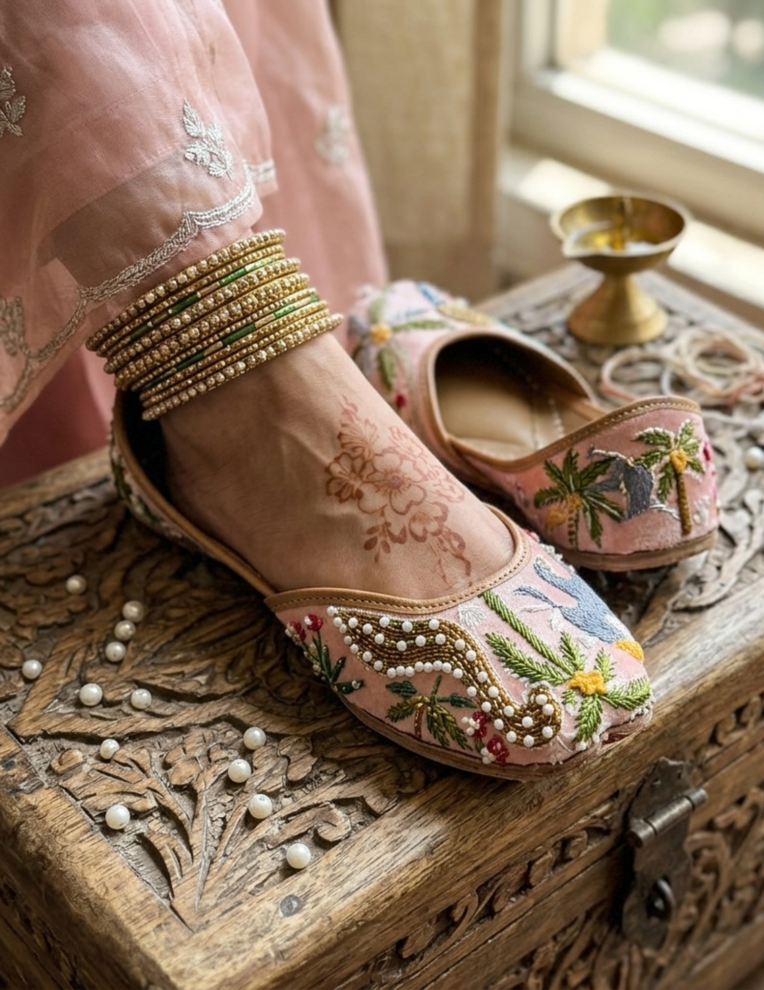Punjabi Juttis for Women