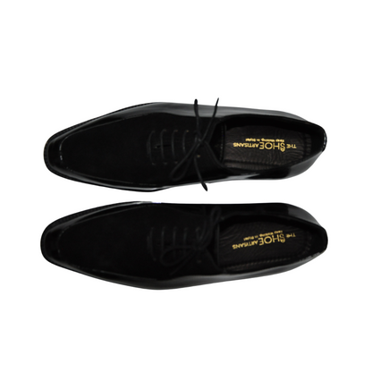Glossy Classic Textured Oxfords