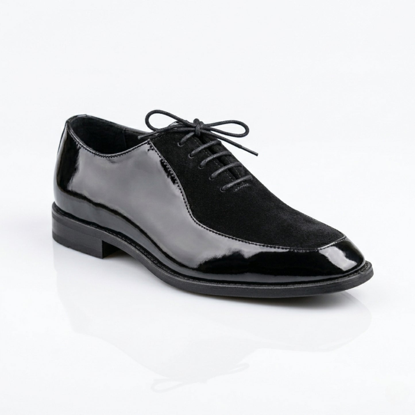 Glossy Classic Textured Oxfords